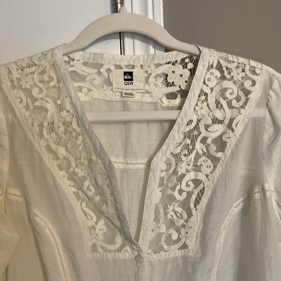 QSW Quicksilver lace blouse - Picture 2 of 8